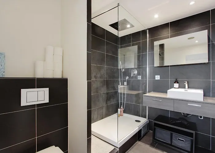 8th Super - Haussmann